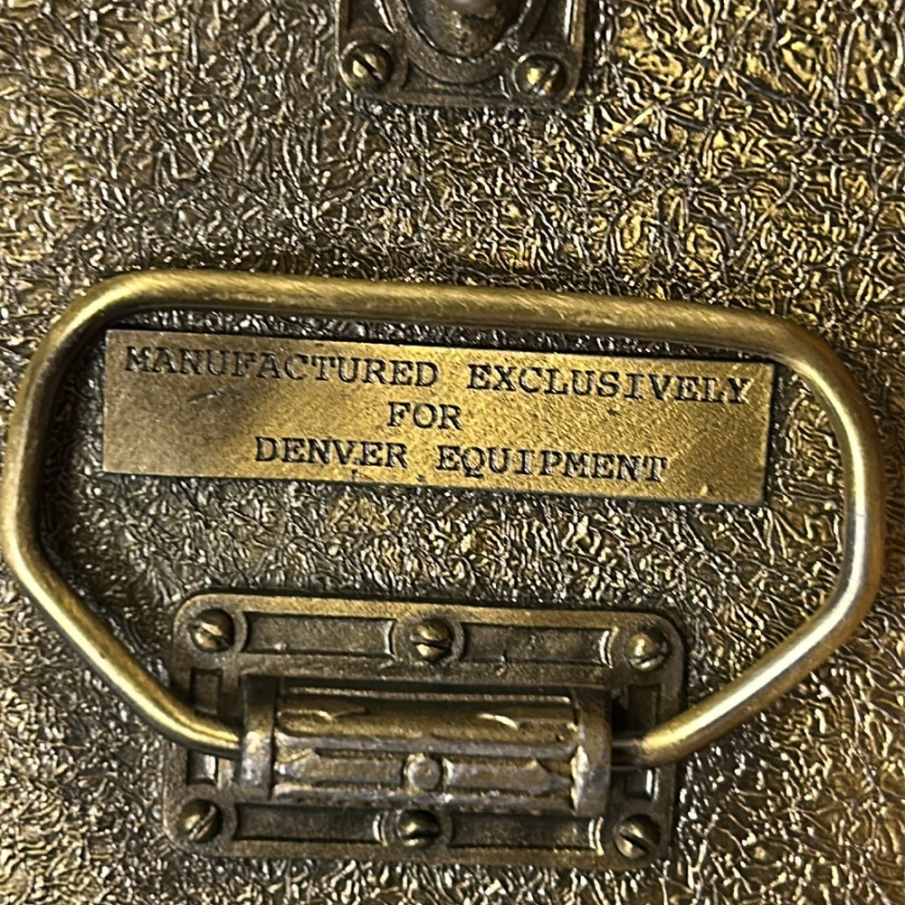 Denver equipment vintage belt buckle - Picture 5 of 7